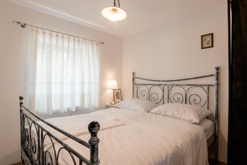 Vila Sistiana Kostanjevica na Krasu Экстерьер фото